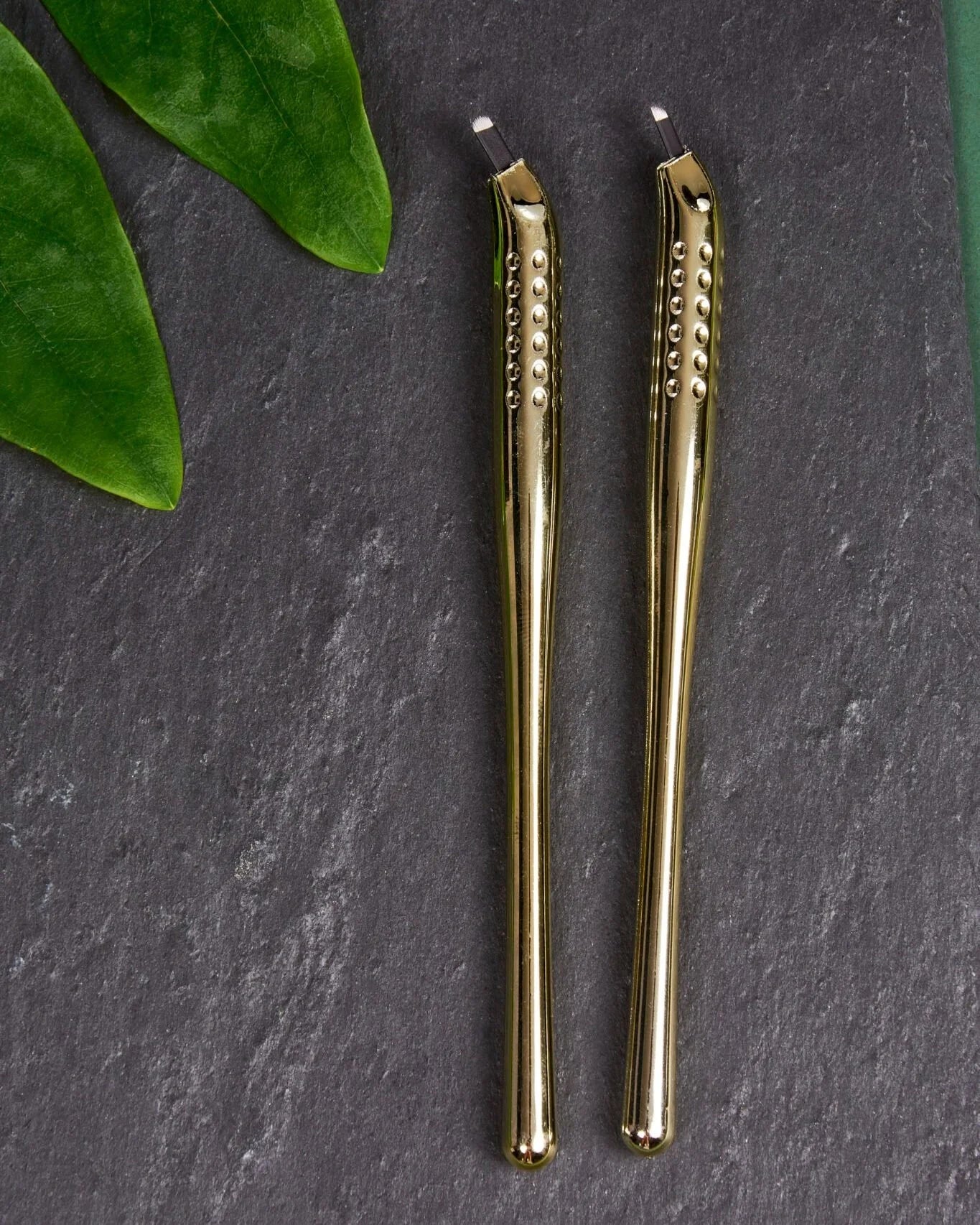 Angled Disposable NanoBlades | Ashaquilina