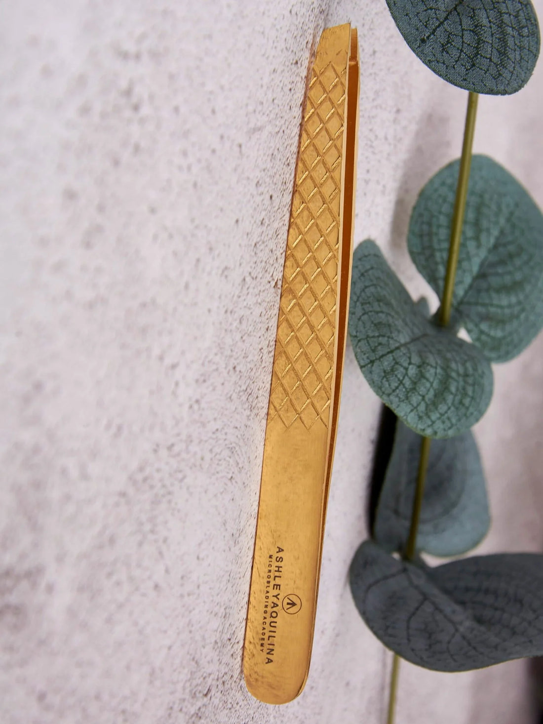 Ultra Precise Gold Tweezers – Slant Stainless Steel